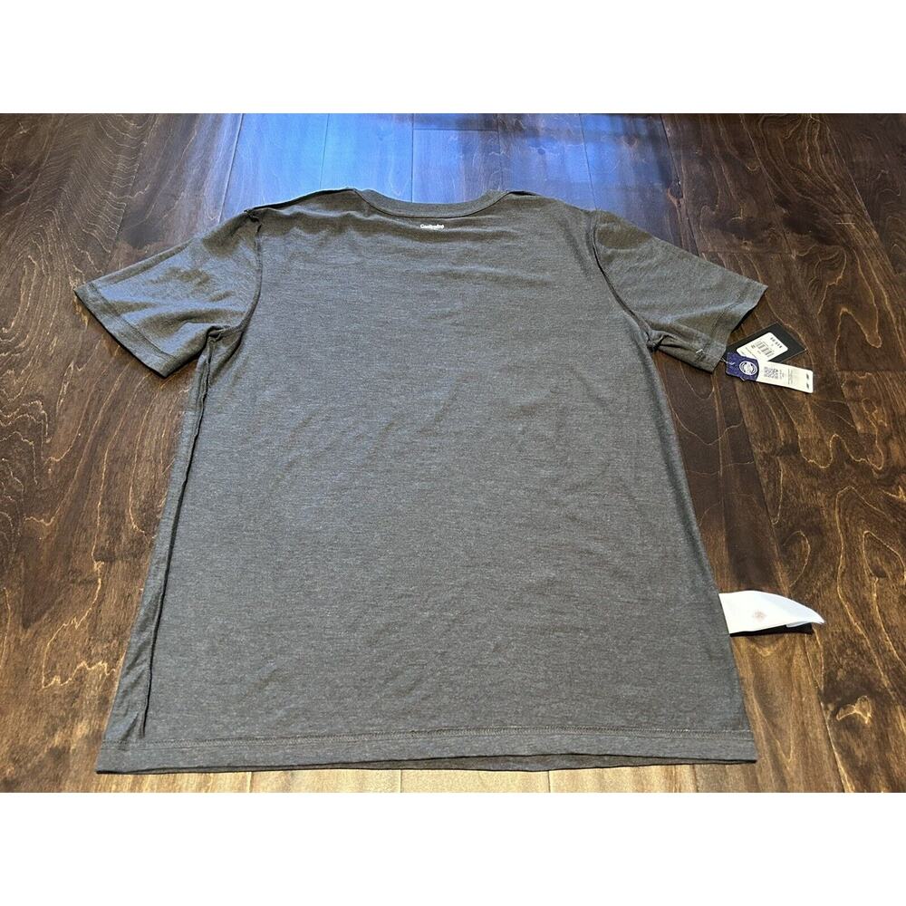 NWT Captivating Wisconsin Badgers Gray Genuine College Product Large TShirt NCAA - Picture 10 of 11